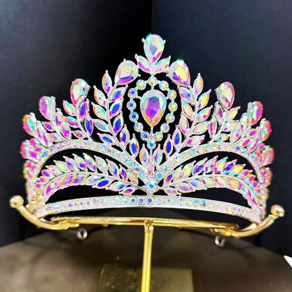 Diamond Crystal Crown, Quinceanera Crown, Silver Wedding Tiara, Bridal Headpiece